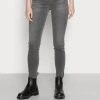 En promotion Diesel SLANDY-LOW ZIP - Jeans Skinny normale femme