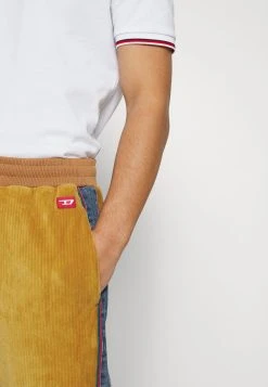 Prix Aimable Diesel MEYERLY - Pantalon classique pantalons normale male -Boutique France Diesel 0530ffd7f9fc47788f300014ede668e4