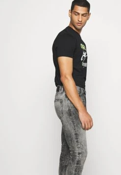 Diesel Prix Discount Jean droit jeans normale homme -Boutique France Diesel 07d8181755ea44ac8e2e5e5997464a50