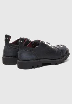 Diesel D-KONBA - Chaussures à lacets Prix Sacrifiés derbies et richelieus rond homme -Boutique France Diesel 0816ed7113114bcf9f76cb6e9594c43b