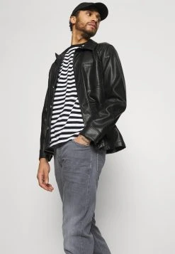 Prix De Lancement Diesel YENNOX - Jean slim jeans normale homme -Boutique France Diesel 0945f16e712f49ce8b82ac04bf3618df