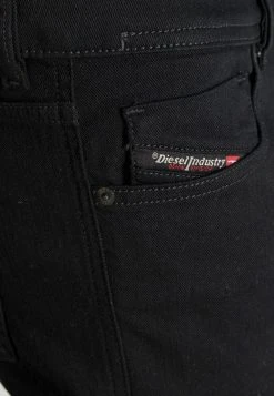 Bon Rapport Coût-Efficacité Diesel 1979 SLEENKER - Jean slim jeans normale male -Boutique France Diesel 09949d0791824d57ab2a7792a8641e82