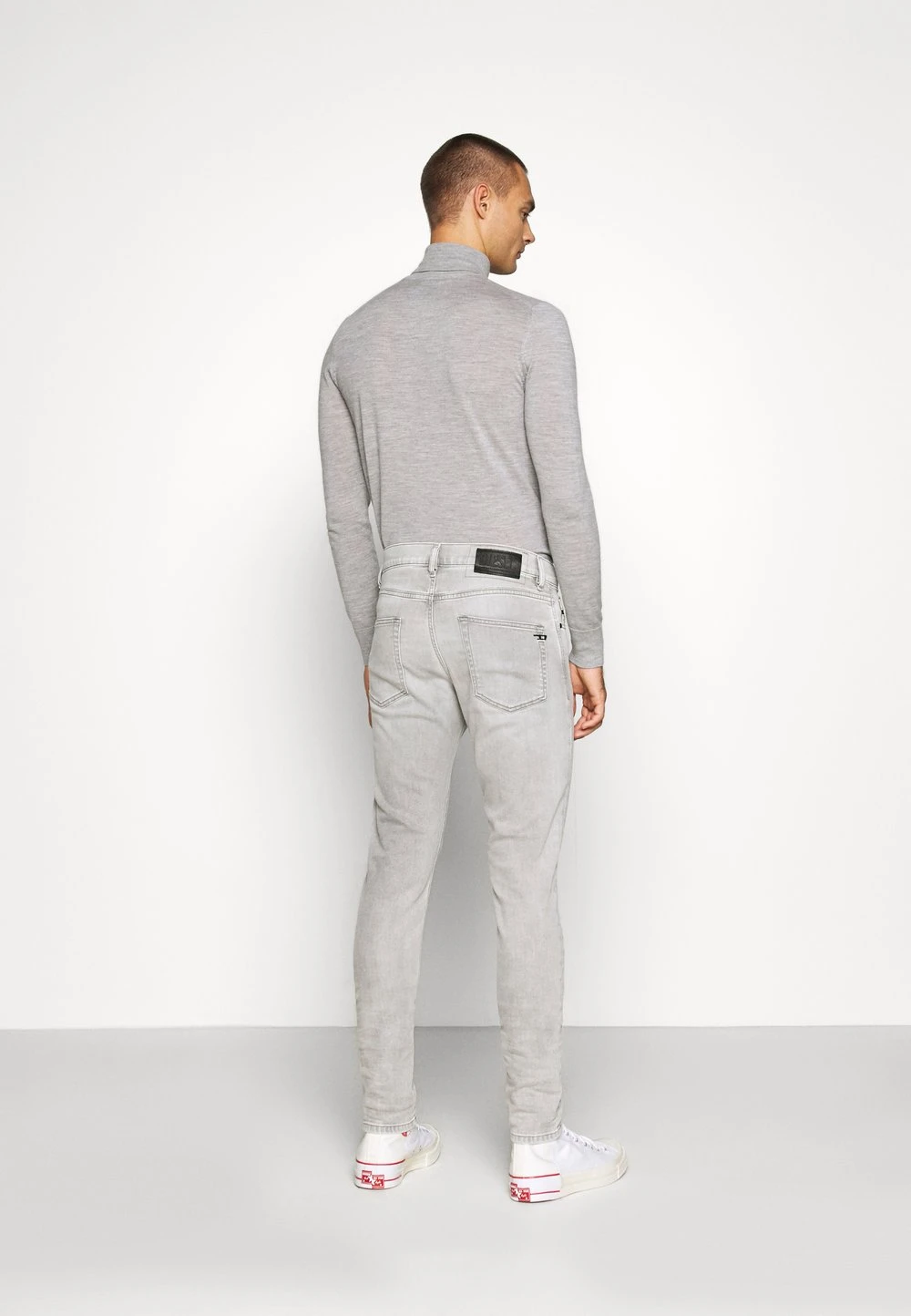 Diesel Jean droit Prix Distinctifs jeans basse male 3 Diesel Jean droit Prix Distinctifs jeans basse male – Image 3