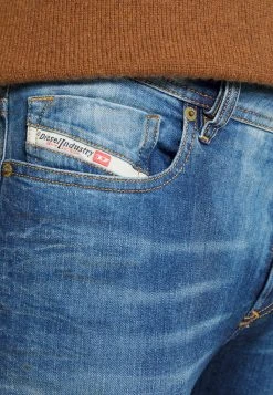 Diesel SLEENKER - Jeans Skinny Remise En Ligne normale homme -Boutique France Diesel 0f506ea0f63f400c8f914e6a77acb332