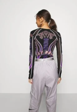 Petit Prix Diesel T-TALLI TANK TOP - T-shirt à manches longues t-shirts et tops col rond femme 8 Petit Prix Diesel T-TALLI TANK TOP - T-shirt à manches longues t-shirts et tops col rond femme -Boutique France Diesel 1079d45a4870450ba97ccce3b400778b