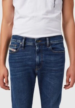 Diesel Prix Sacrifiés D ISTORT - Jean slim jeans normale homme -Boutique France Diesel 12a9378fea054cdc917b79d10409ac28