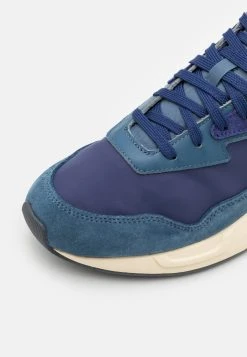 Diesel S-SERENDIPITY LC - Baskets basses Meilleur Prix Garanti sneakers rond male -Boutique France Diesel 16fba6e63bbf4155b9a6237efbc42070