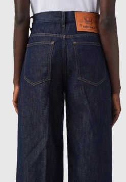 Garantie De Qualité 100% Diesel Jean flare jeans haute femme -Boutique France Diesel 19213197c55c404282a86c144f2408ec