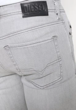 Remise En Ligne Diesel SLEENKER-X - Jean slim jeans basse homme -Boutique France Diesel 1c0e07470c3442a3a422b767935b5f36