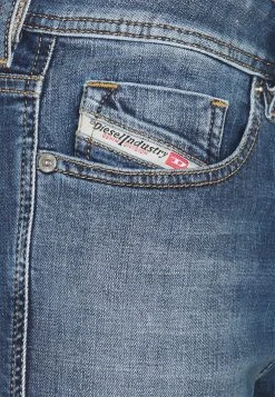 Diesel SLEENKER - Jeans Skinny 50% Off De Vente normale homme -Boutique France Diesel 1d476f63523448d9891b8fbcda3bef18