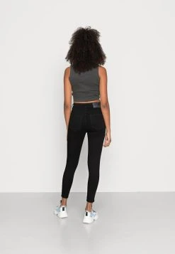 Diesel 1984 SLANDY HIGH - Jeans Skinny Réduction haute female 7 Diesel 1984 SLANDY HIGH - Jeans Skinny Réduction haute female -Boutique France Diesel 21466211c70f4c539ac9901bb6108bcf