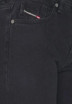 Diesel D-AKEMI - Jean flare Prix Discount jeans haute femme -Boutique France Diesel 224bb97aa7cf4496960192ca3360a5f0