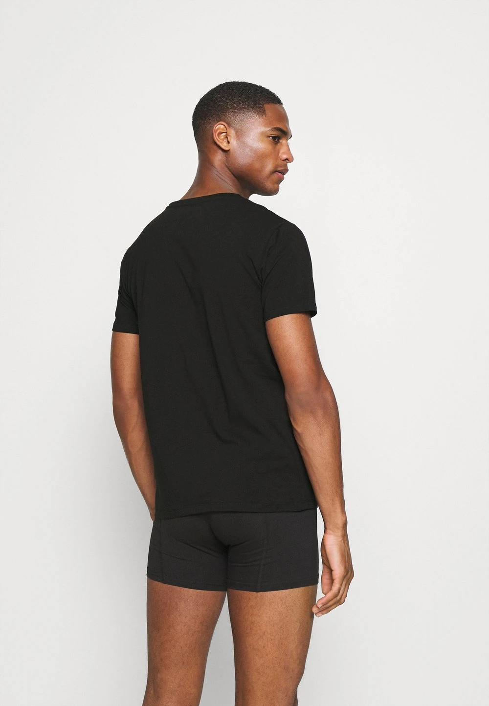 Diesel Rabais UMTEE MICHAEL 3 PACK - Haut de pyjama pyjamas col en v profond homme 3 Diesel Rabais UMTEE MICHAEL 3 PACK - Haut de pyjama pyjamas col en v profond homme – Image 3