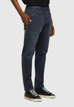 Soldes Diesel FINING - Jean slim jeans normale homme -Boutique France Diesel 23885b14a75f40f18378833f6e369861