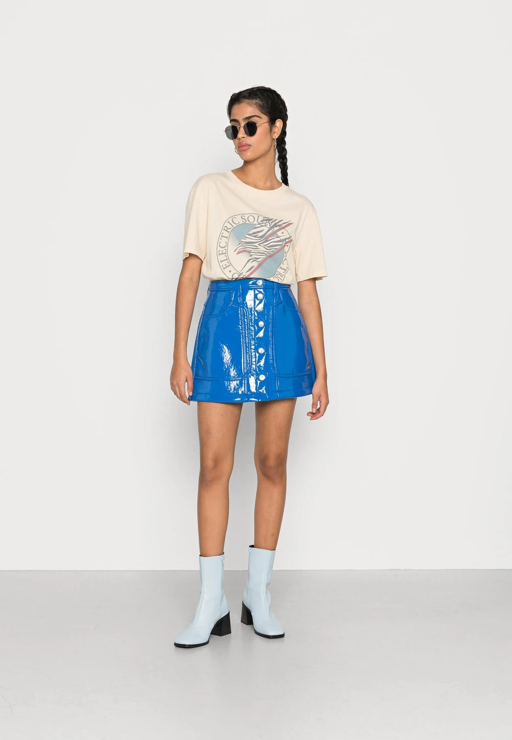 Diesel AMBRA - Minijupe Prix Abordable jupes boutons femme 2 Diesel AMBRA - Minijupe Prix Abordable jupes boutons femme – Image 2