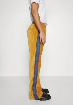 Prix Aimable Diesel MEYERLY - Pantalon classique pantalons normale male -Boutique France Diesel 26bef8a1bf0f44188bb7f62d86e1b51b