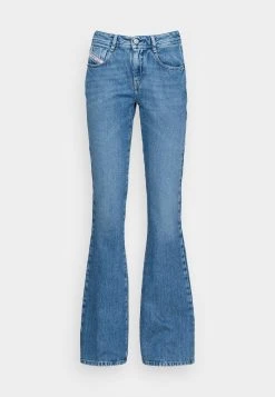 Diesel Prix Distinctifs 1969 D-EBBEY - Jean flare jeans basse female 8 Diesel Prix Distinctifs 1969 D-EBBEY - Jean flare jeans basse female -Boutique France Diesel 2a6bca3243a54280a180585d2c172db1