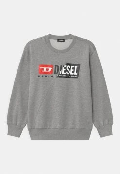 Prix Raisonnable Diesel SGIRKCUTY OVER UNISEX - Sweatshirt pulls et gilets col rond 10 Prix Raisonnable Diesel SGIRKCUTY OVER UNISEX - Sweatshirt pulls et gilets col rond -Boutique France Diesel 2aa0c6c715654801b0b9aaae326d258a 2
