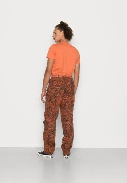 Diesel Prix Avantageux Pantalon cargo pantalons normale homme -Boutique France Diesel 2c3ac3808f9d4125ac69536826a06329