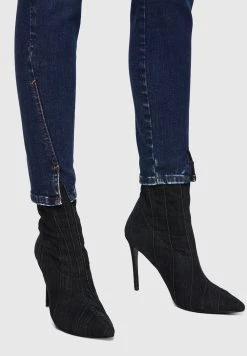 Diesel D-JEVEL - Jean slim Prix Usine jeans femme femme -Boutique France Diesel 2d73e125ffc74105a1dcacd4da7b48a6