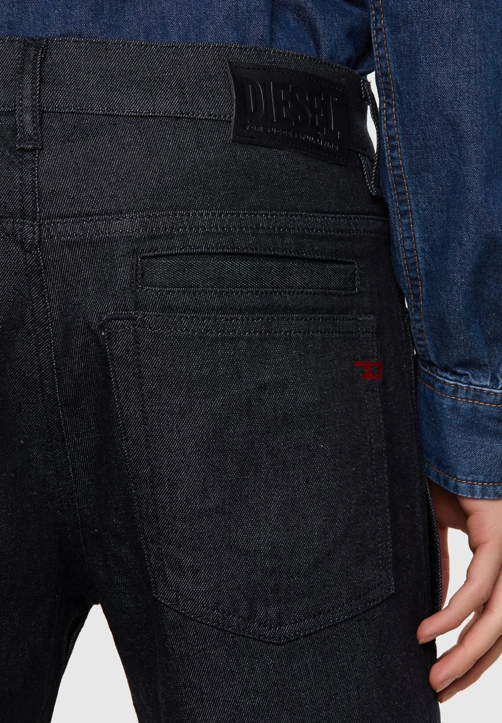 Prix Sacrifiés Diesel Jean droit jeans normale homme 5 Prix Sacrifiés Diesel Jean droit jeans normale homme – Image 5