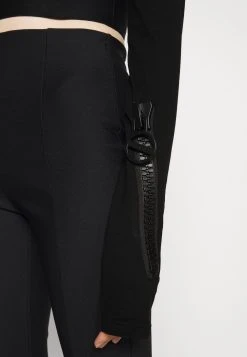 Prix Sacrifiés Diesel T BORDOP - T-shirt à manches longues t-shirts et tops col officier femme -Boutique France Diesel 31e7fb76b84a4804820e54d05a00e764