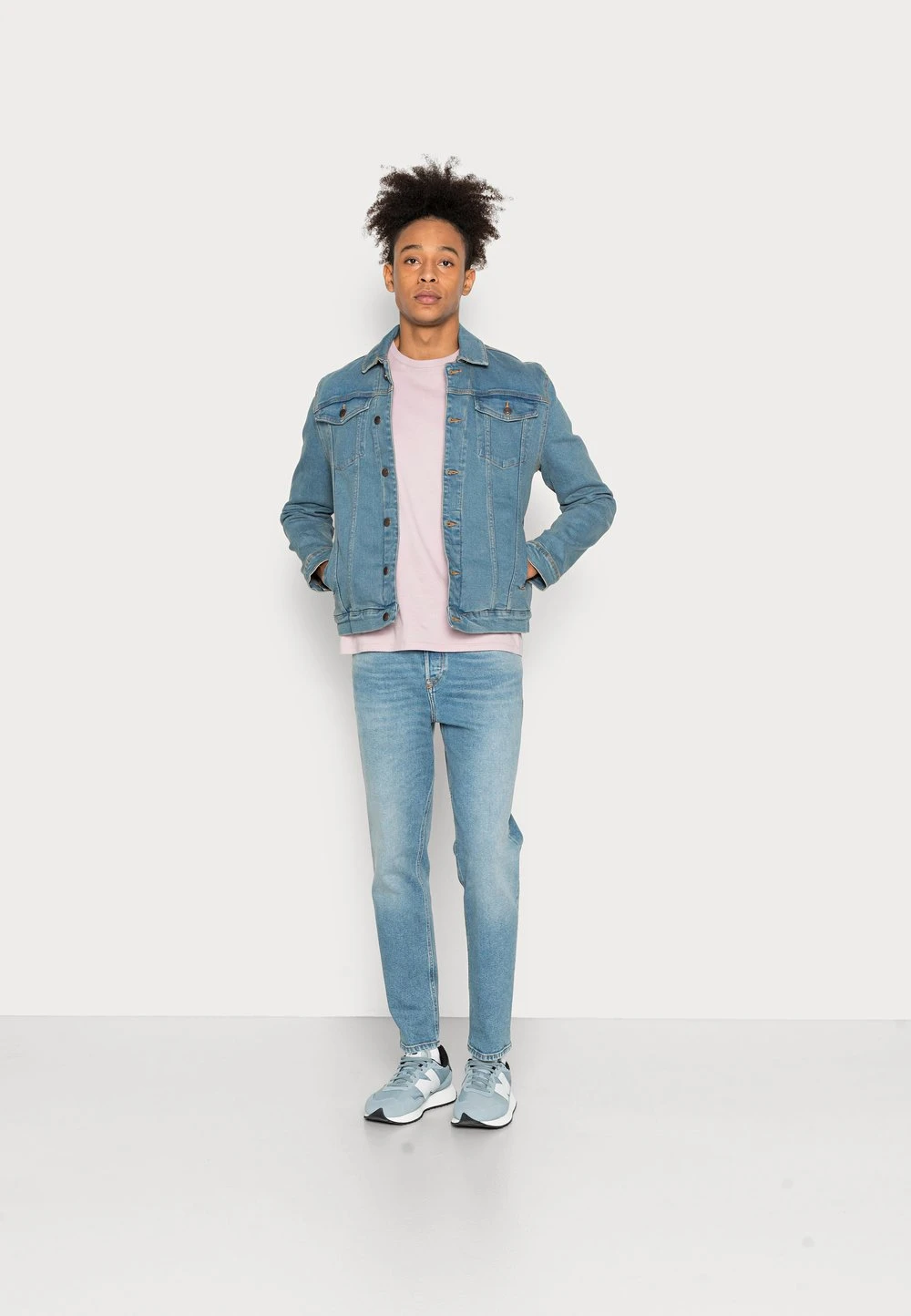 Diesel FINING - Jean droit Bas Prix jeans normale homme 2 Diesel FINING - Jean droit Bas Prix jeans normale homme – Image 2