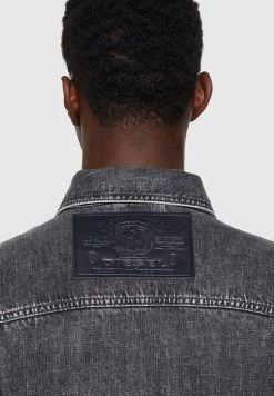 Diesel Veste en jean Se Vend Bas Prix vestes col à revers homme 10 Diesel Veste en jean Se Vend Bas Prix vestes col à revers homme -Boutique France Diesel 320e084bd42a4b12af9ba45f89f9d763