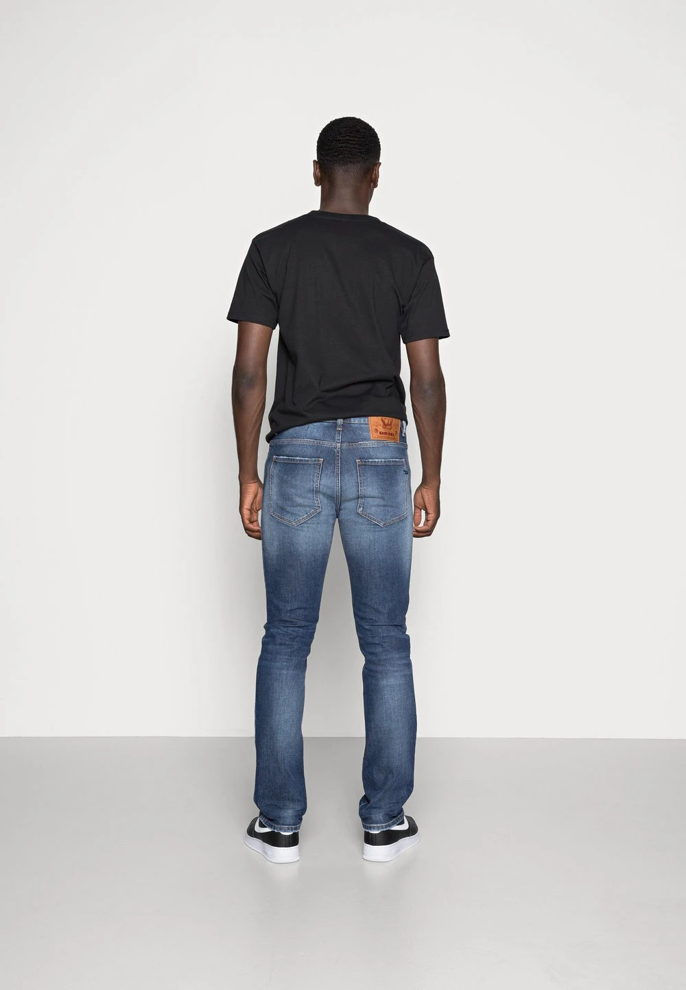 Diesel D-VOCS - Jean droit Prix Jamais Vus jeans haute male 3 Diesel D-VOCS - Jean droit Prix Jamais Vus jeans haute male – Image 3