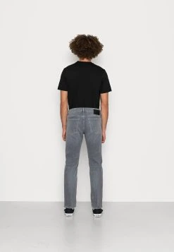 Diesel Meilleur Prix Garanti D-MIHTRY - Jean droit jeans normale male 24 Diesel Meilleur Prix Garanti D-MIHTRY - Jean droit jeans normale male -Boutique France Diesel 367c4fc445a34508b359b991f9abbff4