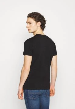 Diesel Prix Réduit UMLT-DIEGOS-J-V T-SHIRT - T-shirt imprimé t-shirts col rond homme 10 Diesel Prix Réduit UMLT-DIEGOS-J-V T-SHIRT - T-shirt imprimé t-shirts col rond homme -Boutique France Diesel 387ba57d99634f46945be7d4ba908e2f