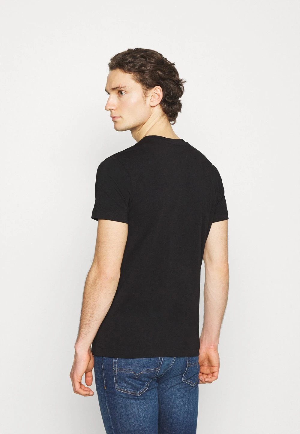 Diesel Prix Réduit UMLT-DIEGOS-J-V T-SHIRT - T-shirt imprimé t-shirts col rond homme 3 Diesel Prix Réduit UMLT-DIEGOS-J-V T-SHIRT - T-shirt imprimé t-shirts col rond homme – Image 3