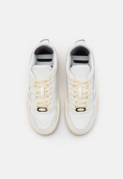 Diesel Prix Distinctifs S-UKIYO LOW - Baskets basses sneakers rond male -Boutique France Diesel 4304e961c6414d0b920102969f26793a