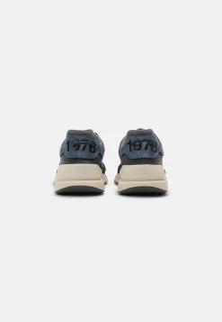 Diesel Prix De Lancement S-SERENDIPITY LC - Baskets basses sneakers rond male -Boutique France Diesel 436b74a7a43149ae8629f4bf20805558