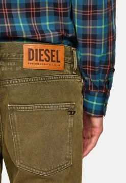 Diesel D KRAS - Jean droit Authentique 100% jeans normale homme -Boutique France Diesel 442f1b84389c40e29fa4d5ac627d4598
