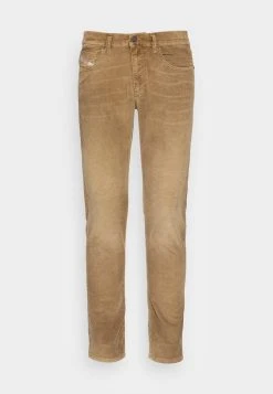 Diesel Jean droit Promos jeans normale male 47 Diesel Jean droit Promos jeans normale male -Boutique France Diesel 4616c7980dd1482cad9d77eef846ce2d 6