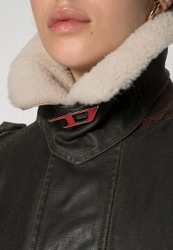 En Remise Diesel TACCY - Manteau classique manteaux col doublé femme -Boutique France Diesel 46af904dc9894fe892fb7759dadd90e5