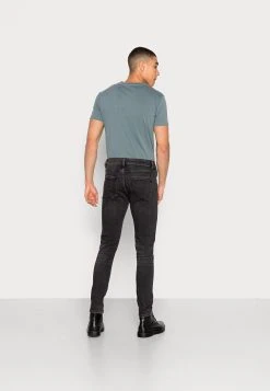 Diesel 2019 D-STRUKT - Jean droit Rabais jeans normale male 16 Diesel 2019 D-STRUKT - Jean droit Rabais jeans normale male -Boutique France Diesel 497665680d634afd90d43254f04df8f9