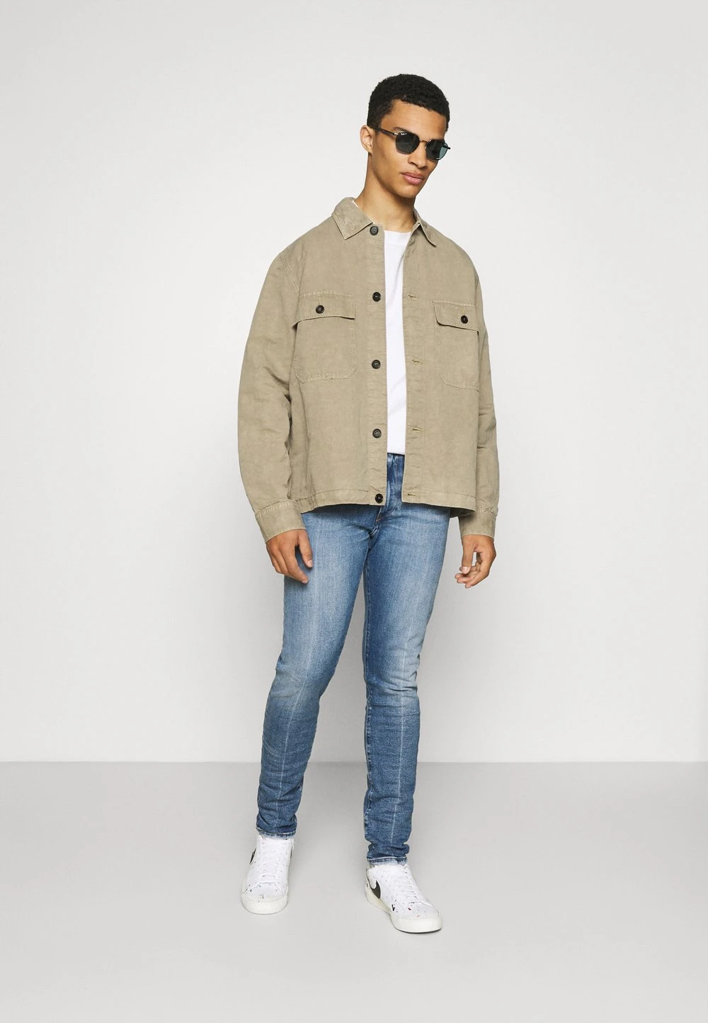 Diesel Prix Bradés Jean droit jeans normale male 2 Diesel Prix Bradés Jean droit jeans normale male – Image 2