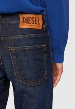 Diesel qualité absolue Jean droit jeans homme homme -Boutique France Diesel 50b673f8fa0844efa4a1f49fe81a2355