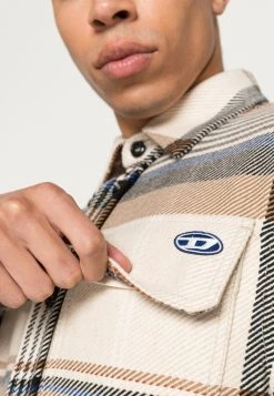 Diesel Qualité garantie 100% CONRY - Veste légère vestes col kent homme -Boutique France Diesel 523739c397dd453f90deabfaa9a9867a