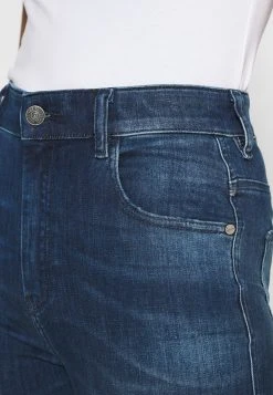 Diesel SLANDY HIGH - Jeans Skinny Prix Favorable haute femme 13 Diesel SLANDY HIGH - Jeans Skinny Prix Favorable haute femme -Boutique France Diesel 532550866eea441083ce9372e8221fef