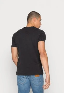 Diesel DIEGOR - T-shirt imprimé excellente qualité t-shirts col rond male -Boutique France Diesel 54cc19db8fec46e3ad6467746b5ca264