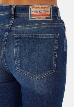 Diesel Jean slim Première Qualité jeans haute femme 11 Diesel Jean slim Première Qualité jeans haute femme -Boutique France Diesel 56a6c0a6303e43d9912344160272ac8f