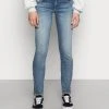 Diesel D-JEVEL - Jean slim Prix Ourlé jeans basse femme