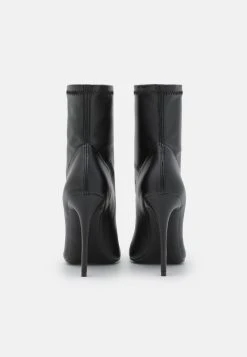 Diesel D-YUCCA AB - Bottines Réduction talons hauts pointu femme -Boutique France Diesel 5b2f442f8cc44cc4b769db18d710c483