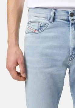 Prix Sacrifiés Diesel D-AMNY - Jean slim jeans normale homme 9 Prix Sacrifiés Diesel D-AMNY - Jean slim jeans normale homme -Boutique France Diesel 5b61daa026434407932f4c9cc3e7fa03