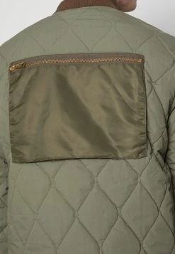 Diesel Prix Usine Veste d'hiver vestes col officier male -Boutique France Diesel 5ba5f957083647508350d56ca55ff0d1