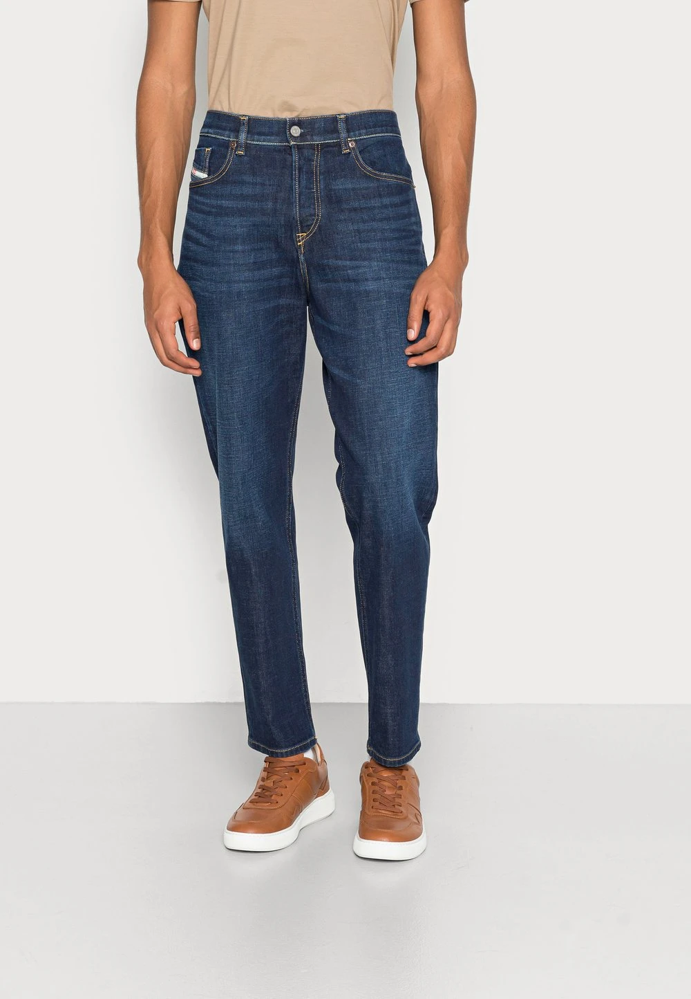 Première Qualité Diesel FINING - Jean droit jeans normale homme 1 Première Qualité Diesel FINING - Jean droit jeans normale homme