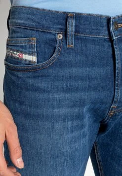 Diesel LUSTER - Jean slim Prix Favorable jeans normale male -Boutique France Diesel 60c8e9cb4a514490a2c8a5d8c79f546c